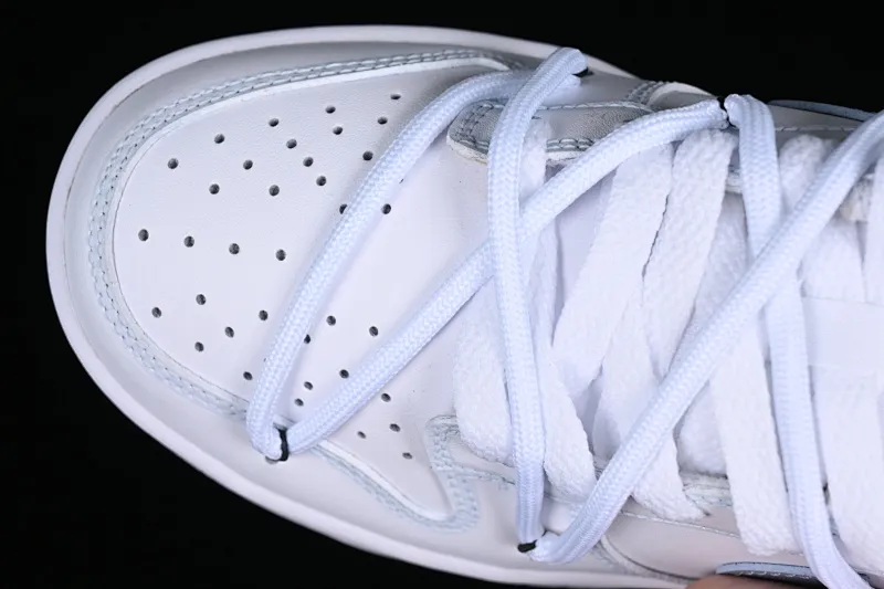 All categories Nk SB Dunk series Nk SB Dunk Low low-top sneakers Nk DunkLow bubble jellyfish summer clear and refreshing SB strap low-top casual sneakers DH9765-102